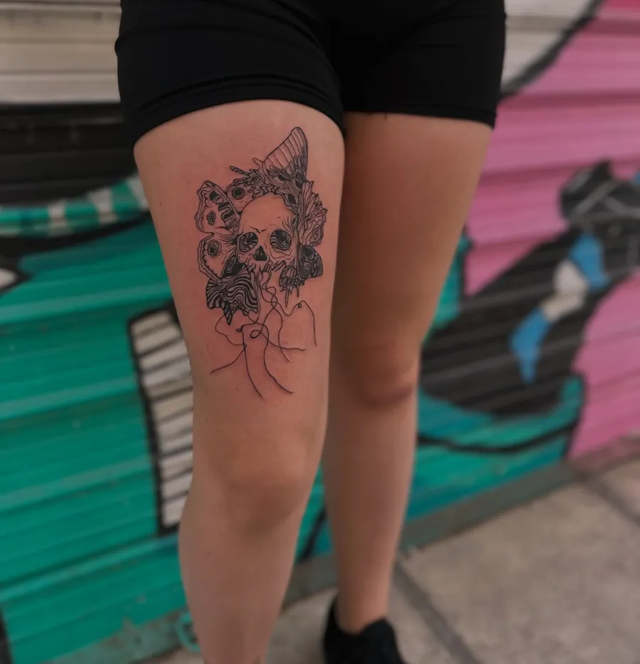 Custom τατουάζ με νεκροκεφαλή και φτερά πεταλούδας, 210 Tattoo Athens / Custom skull and butterfly wings tattoo, 210 Tattoo Athens